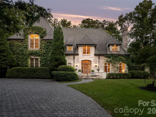 6 Frith Dr, Asheville, NC 28803