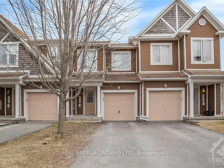222 Meadowbreeze Dr — Photo 1