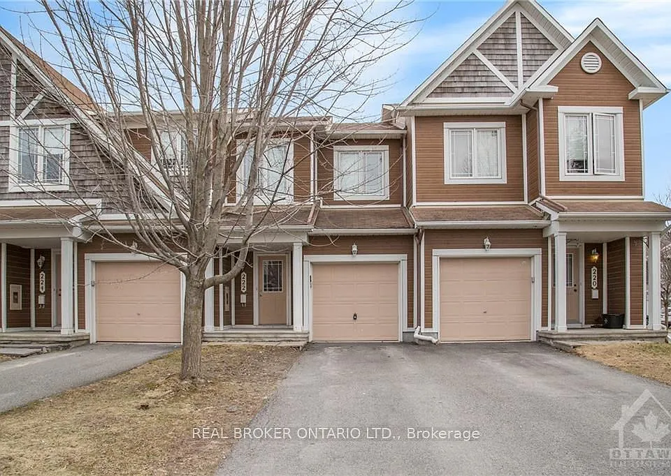 222 Meadowbreeze Dr