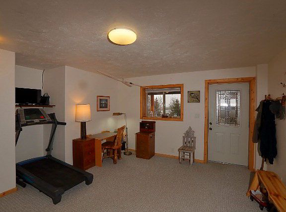 2nd image of 3889 Lake Breeze Dr