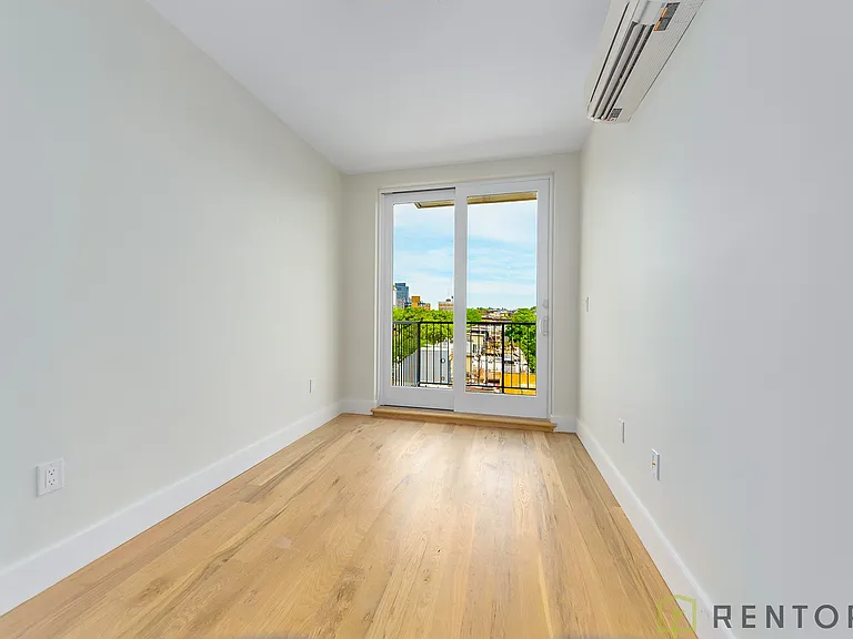 65 4th Ave #308 — Photo 9
