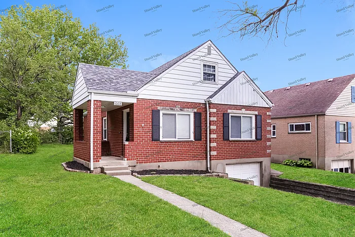 1008 Edgetree Ln — Photo 5