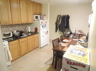 2550 30th Rd #1L, Astoria, NY 11102