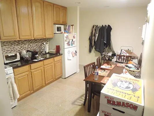 Rented by D J Real Estate LLC | media 7