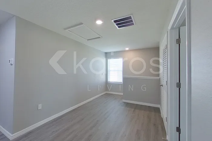 8584 SW 43rd Ter — Photo 10