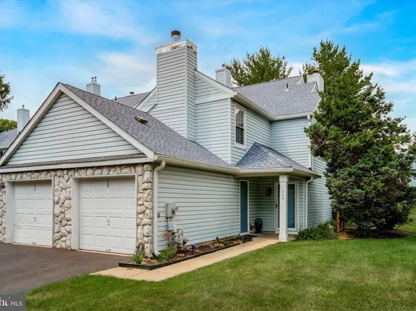 329 Hale Dr, Holland, PA 18966