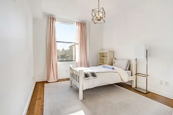 Rented by Level Group | media 15