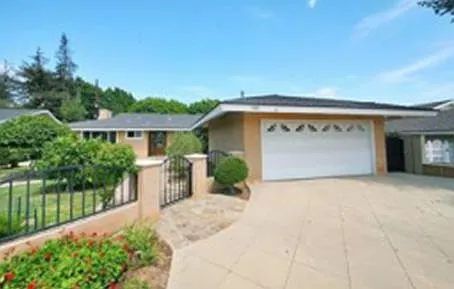 5100 Clifton Way Photo 1