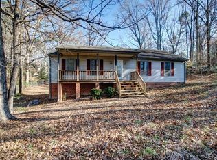 3019 McManaway Dr, Midlothian, VA 23112