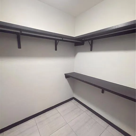 809 E La Cantera Ave #4 — Photo 6