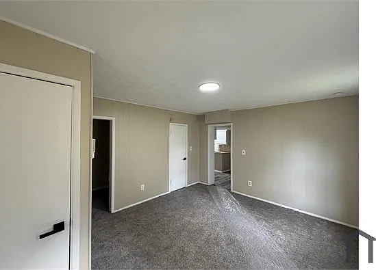 5636 Drake Ave — Photo 17