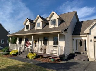 89 Rolling Meadow Dr, Bangor, ME 04401