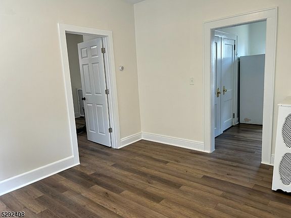 4th image of 136 Carlton Ave #1