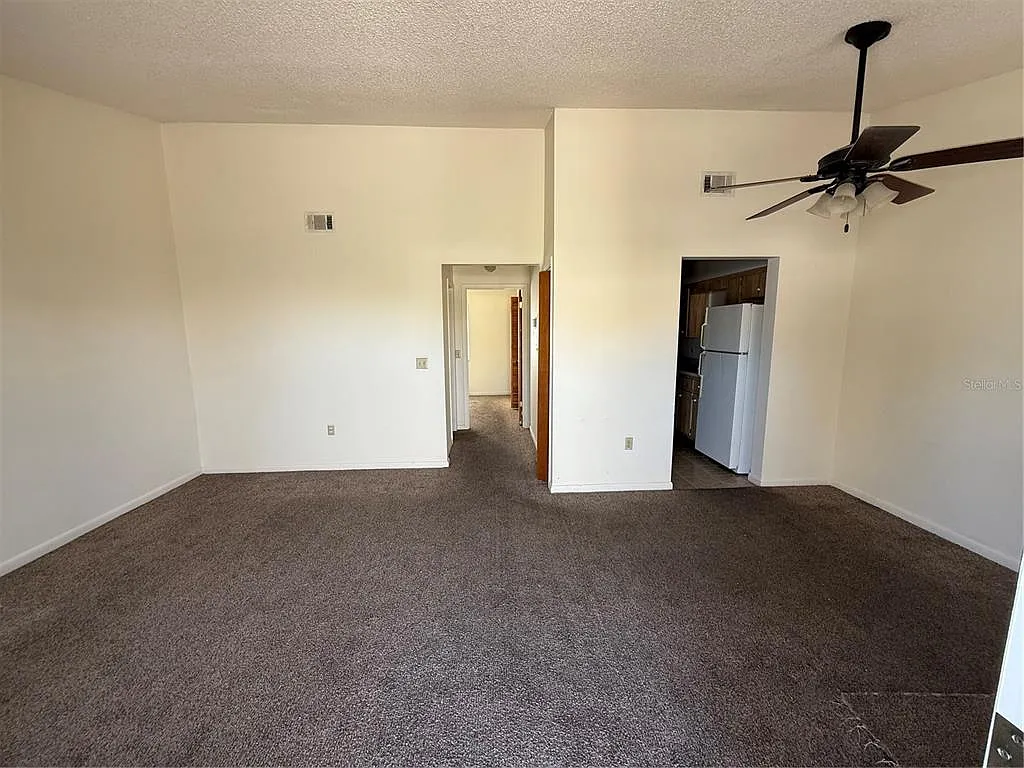 1 bed, 1.0 bath, 650 sqft, $1,050 — Photo 4