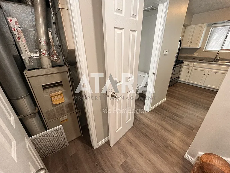 Pine Terrace — Photo 13