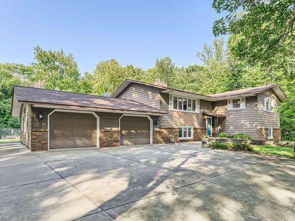 17715 University Ave NE, Ham Lake, MN 55304