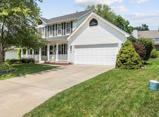 266 Barkwood Trails Dr, Saint Peters, MO 63376