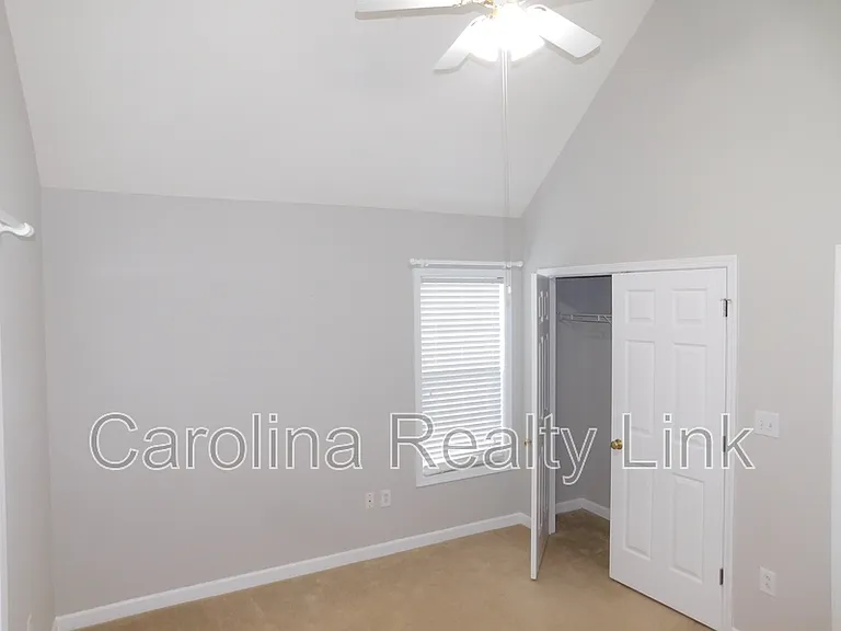 235 Harbor Landing Dr — Photo 11