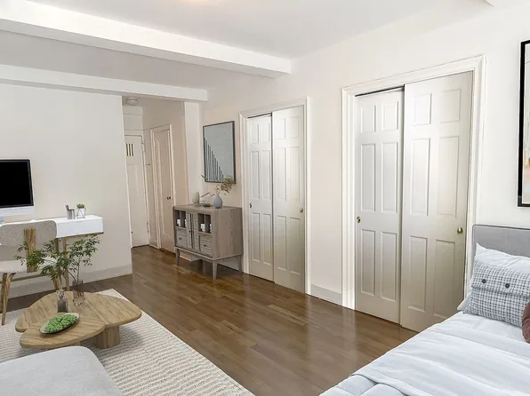5 Tudor City Pl APT 1024, New York, NY 10017