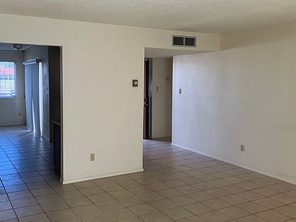 4th image of 2940 Valle Vis