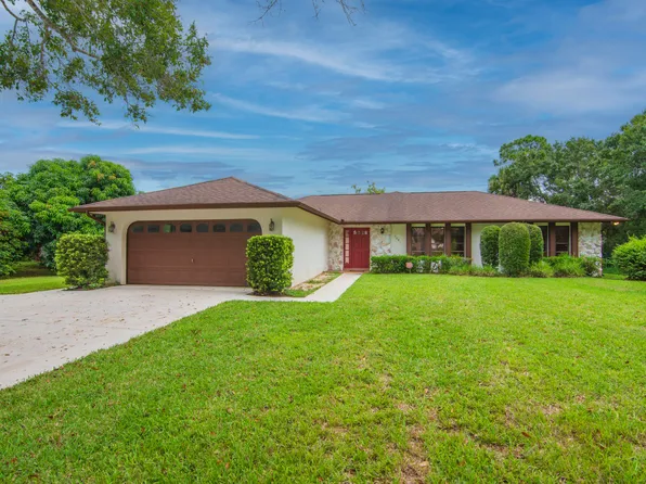 5000 Silver Oak Drive, Fort Pierce, FL 34982