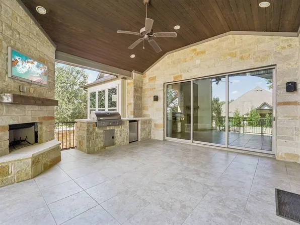 100 Barefoot Park Ln, Georgetown, TX 78628
