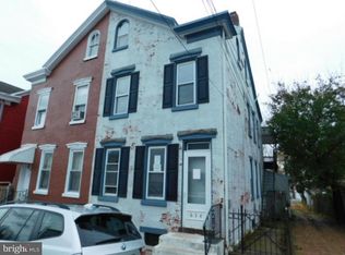 634 Thorn St, Reading, PA 19601