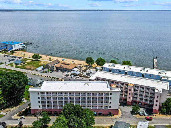 103 Irving Ave N #402, Colonial Beach, VA 22443
