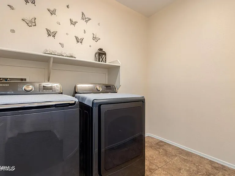10763 W Cottontail Ln — Photo 27