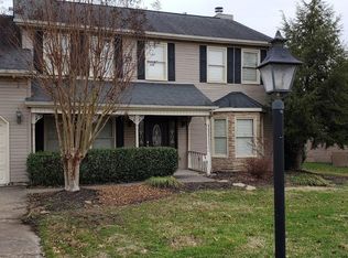 172 Country Run Cir, Powell, TN 37849