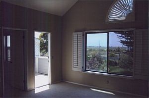 3rd image of 4505 Carpinteria Ave APT D