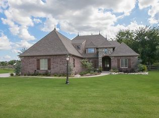 6972 N Garden Stone Ln, Owasso, OK 74055