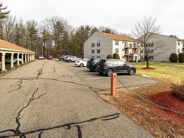 1703 White Cedar Blvd — Photo 19