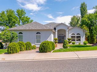 690 Roundup Dr, Grand Junction, CO 81507