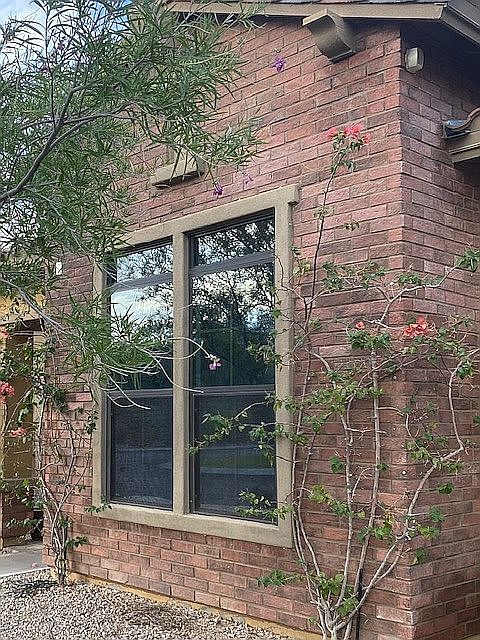 1st image of 18581 N 98th Pl