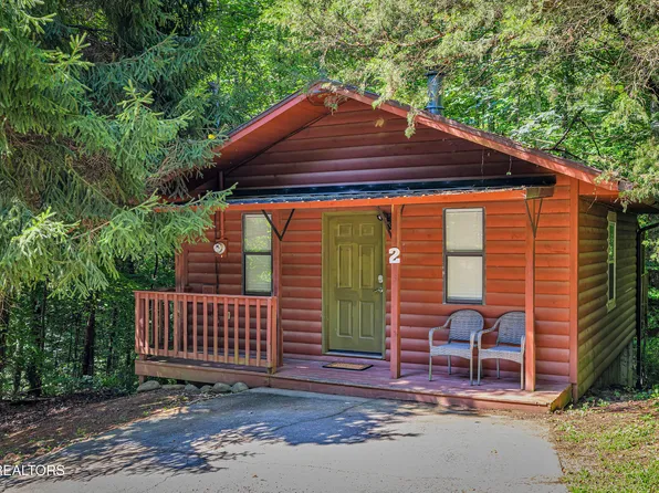 2036 Ridge Rd #2, Pigeon Forge, TN 37863