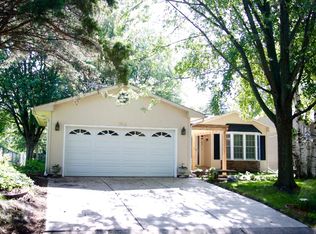 7516 Carillon Plz W, Woodbury, MN 55125