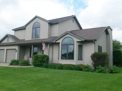 215 W Verleen Ave, Waunakee, WI, 53597