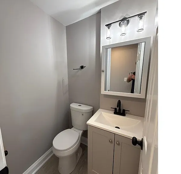 4900 Nelson Ave — Photo 6