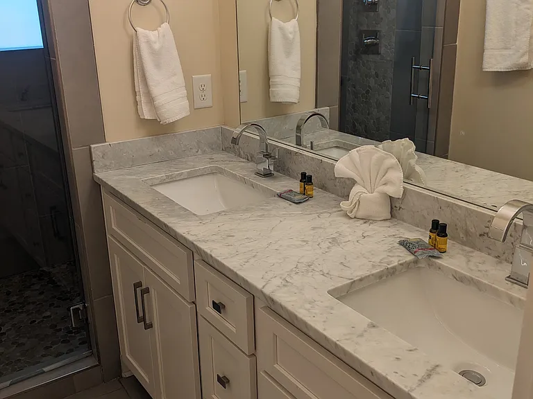 1021 Wedgewood Ave — Photo 14