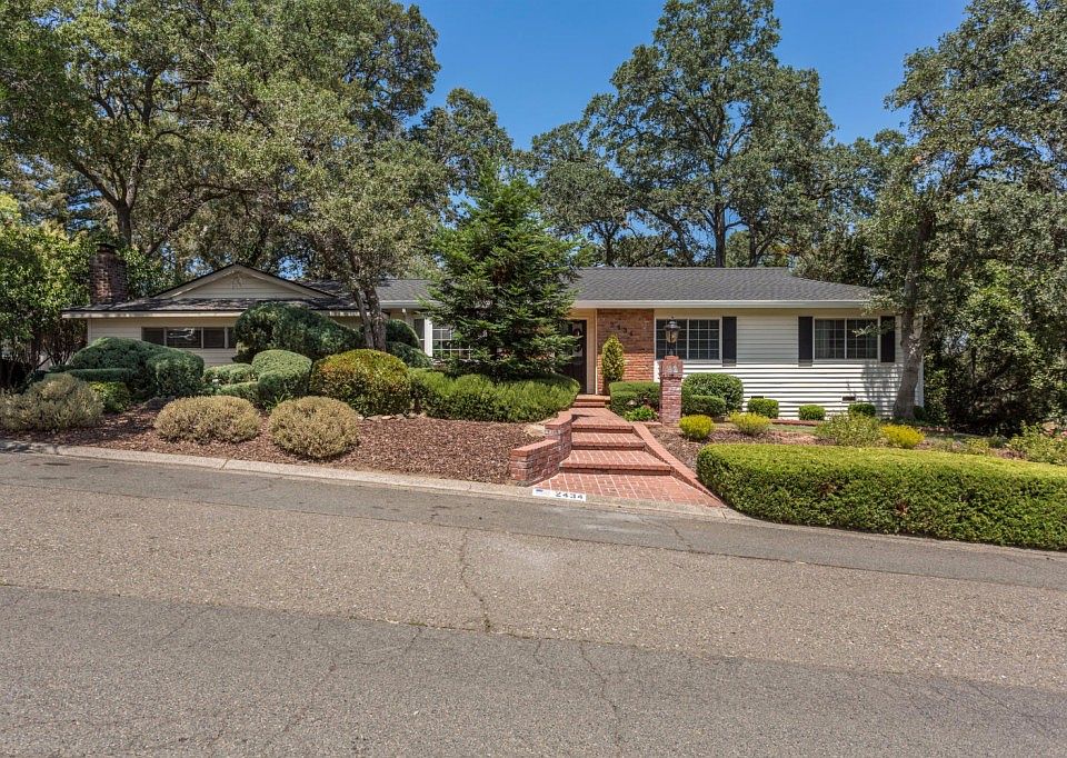 1st image of 2434 Starmount Way