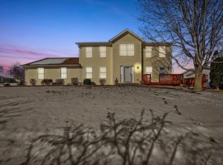 14042 Tallgrass Trl, Poplar Grove, IL 61065