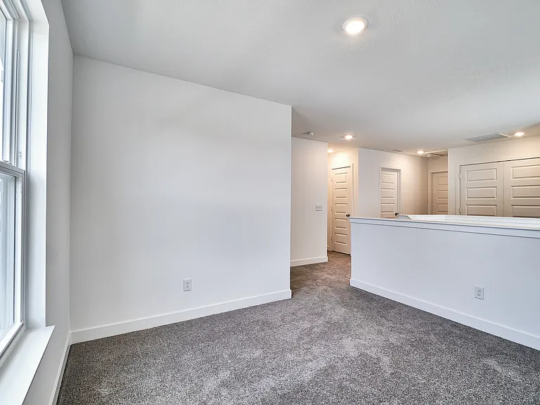 404 W Monroe St — Photo 29