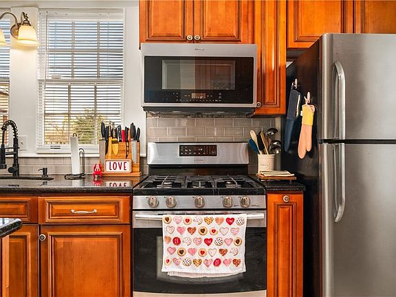 15th image of this home