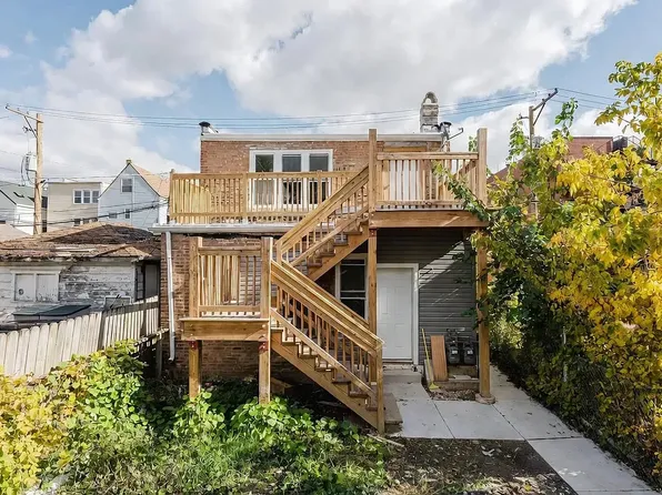 3131 N Monticello Ave #2R, Chicago, IL 60618