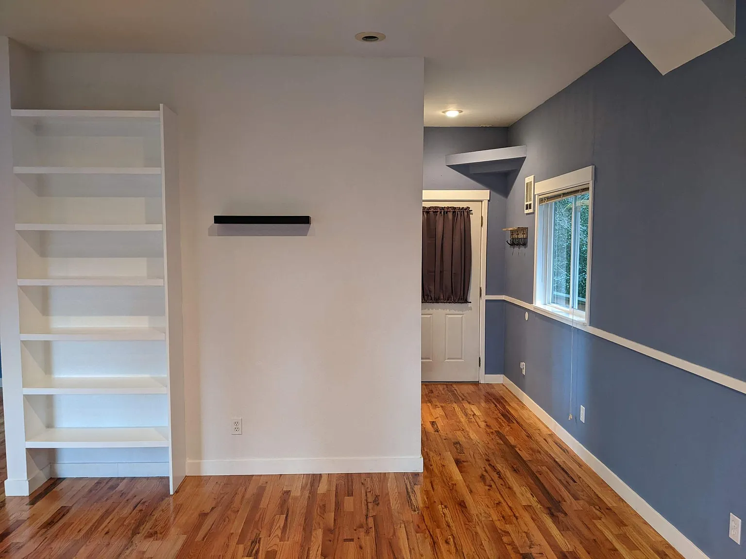 Studio, 500 sqft, $2,000 — Photo 2