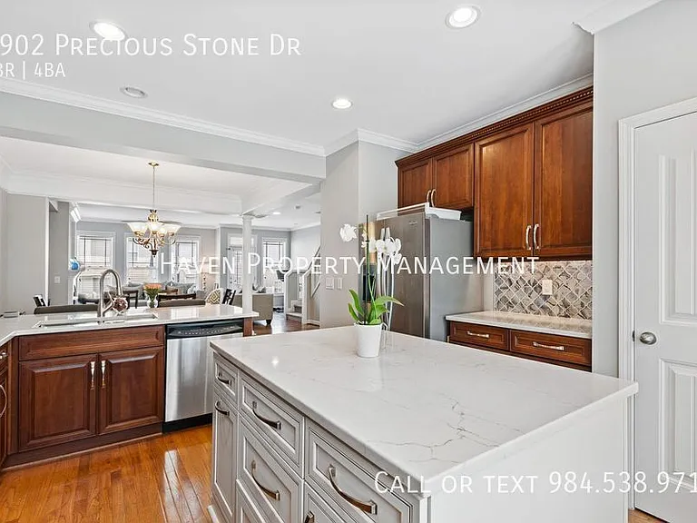 9902 Precious Stone Dr — Photo 12