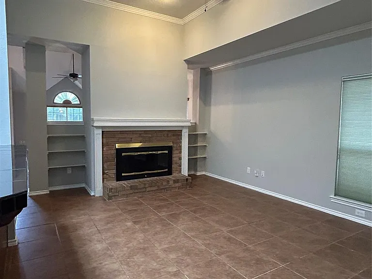 6013 Abilene Trl — Photo 6
