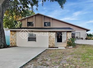 2714 Doerun Ct, Tampa, FL 33618