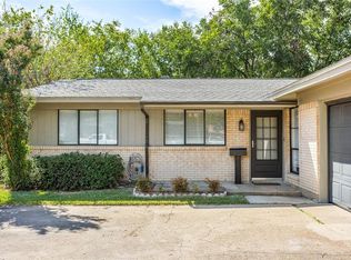 2830 Lowell Dr, Irving, TX 75062